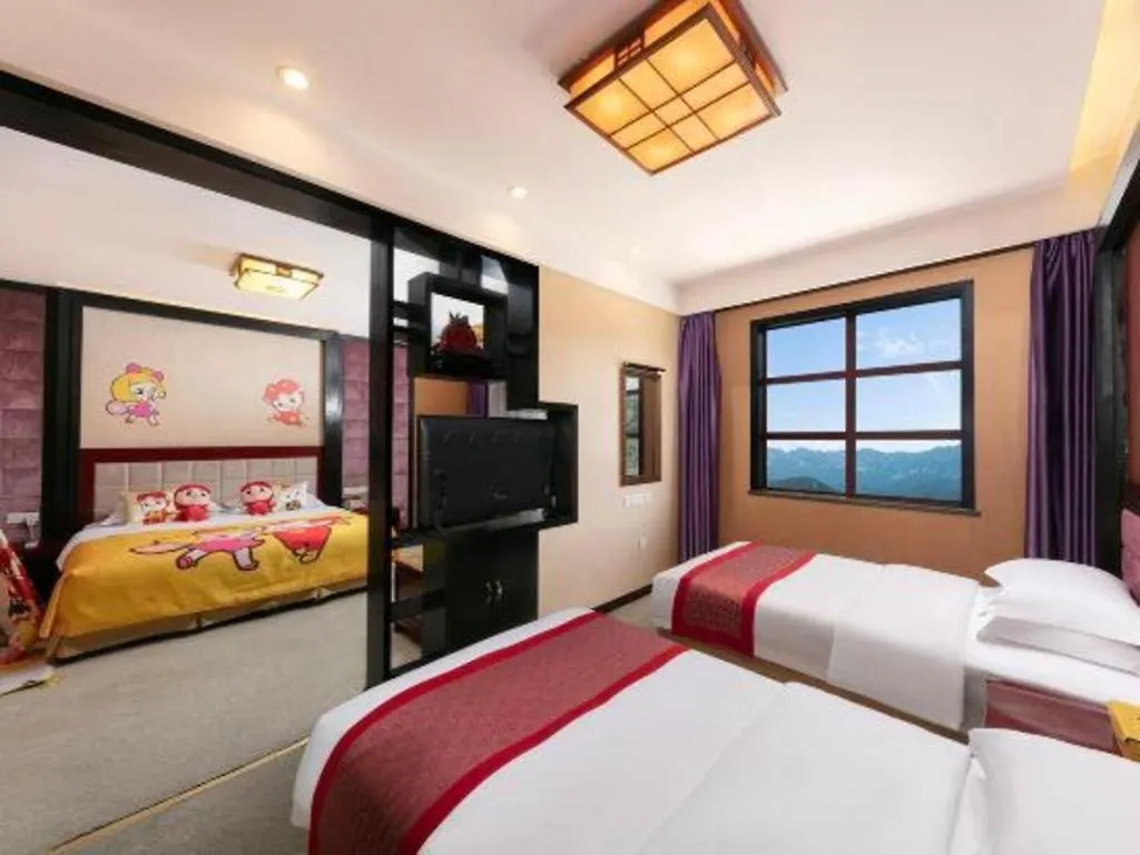 Dengfeng Chanwu Hotel 4*,